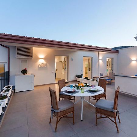 Enfasi Holiday Home Віко-Екуенсе Екстер'єр фото